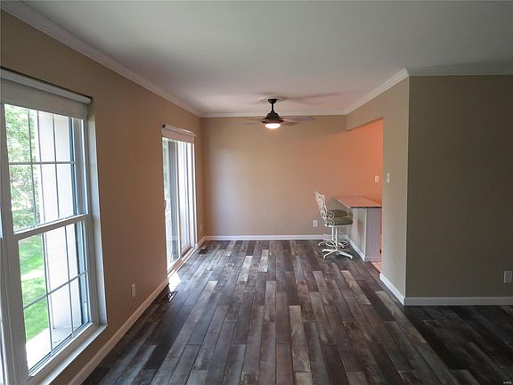 3rd image of 1115 Appleseed Ln APT C