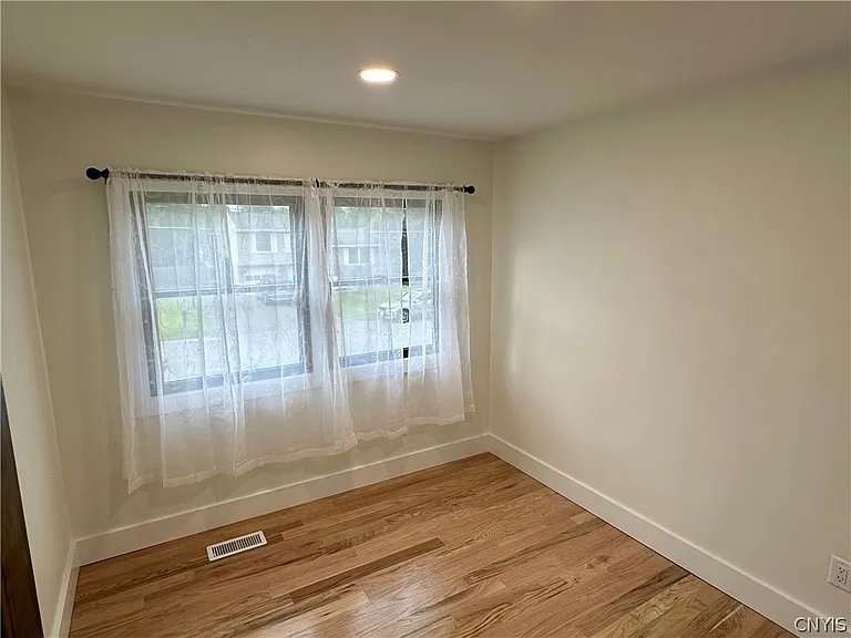 4961 Windgate Rd — Photo 14