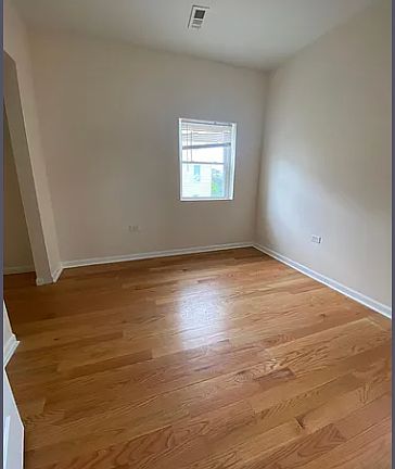 4th image of 4443 W Gladys Ave #3