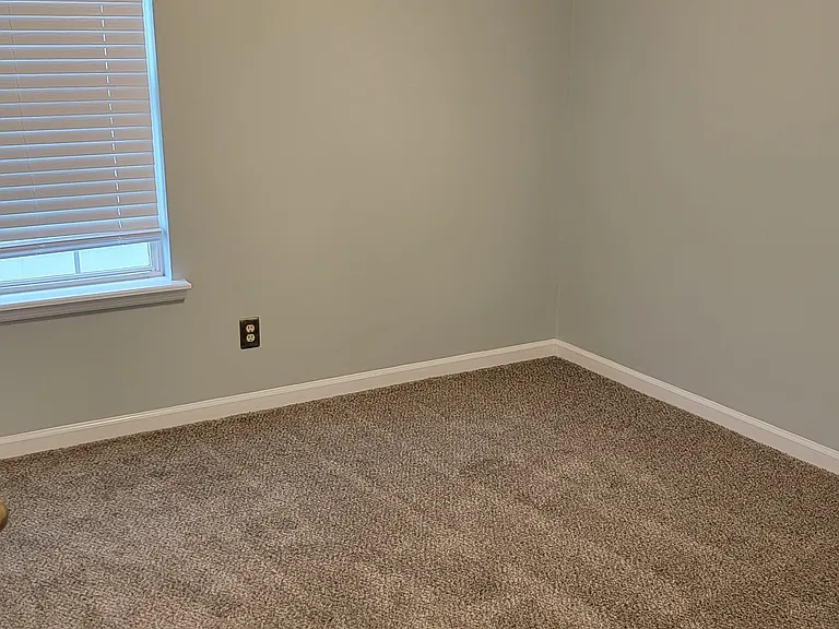698 Morgan Hills Dr — Photo 13