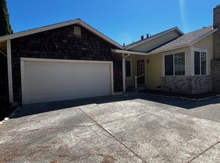 632 Draco Dr, Petaluma, CA 94954