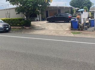 1537 Haloa Dr, Honolulu, HI 96818