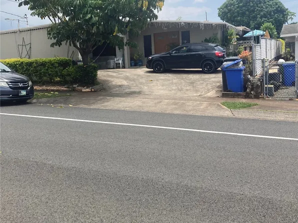 1537 Haloa Dr, Honolulu, HI 96818