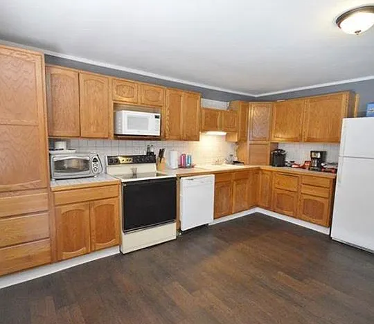 2799 Broadway #1