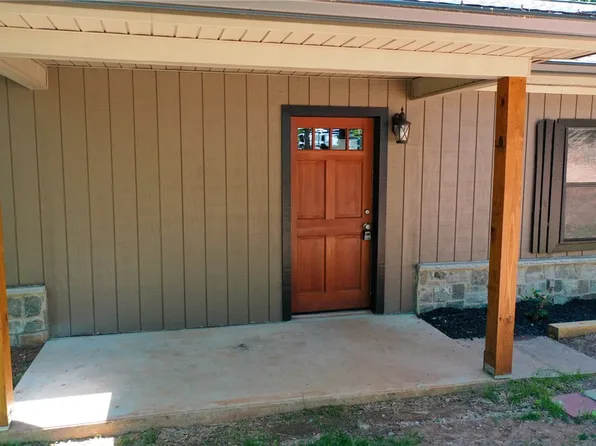 629 Laurel Dr, Westminster, SC 29693