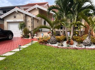 9505 SW 148th Pl, Miami, FL 33196