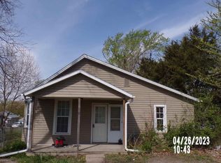 713 S 11th St Beatrice NE 68310 Zillow