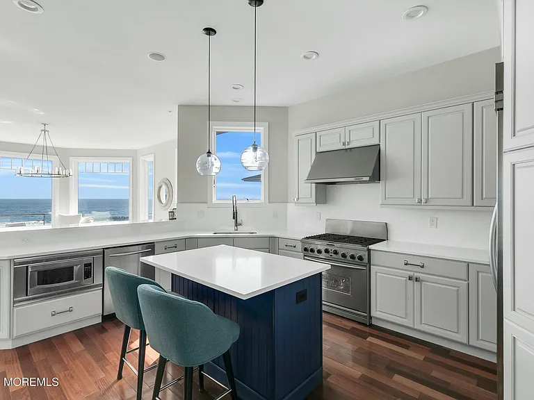 15 Tradewinds Ln — Photo 13