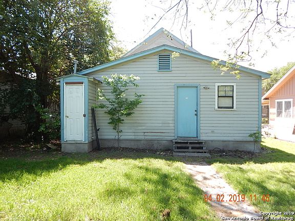 3rd image of 513 North Ctr