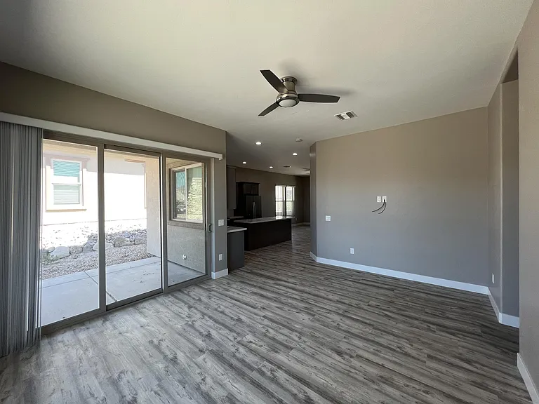 1368 Harker Ct — Photo 11