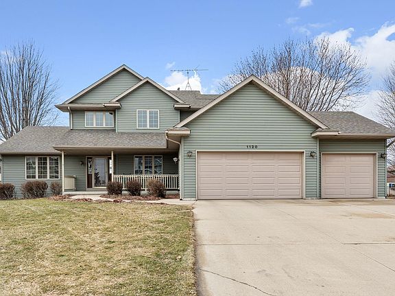 2nd image of 1120 Esther Ln