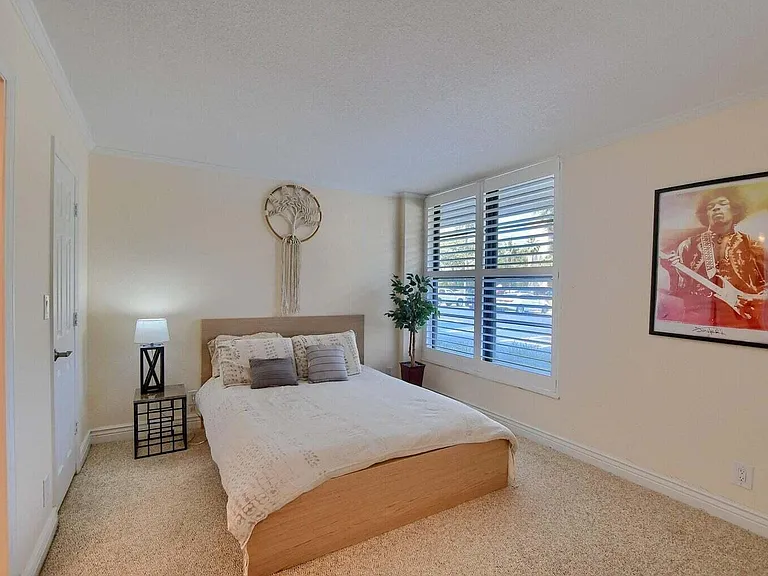 3 Royal Palm Way #102 — Photo 25