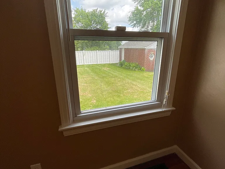 2103 Franklin Pl NW — Photo 8