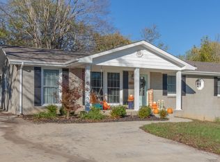 2113 Barkley Dr, Clarksville, TN 37043