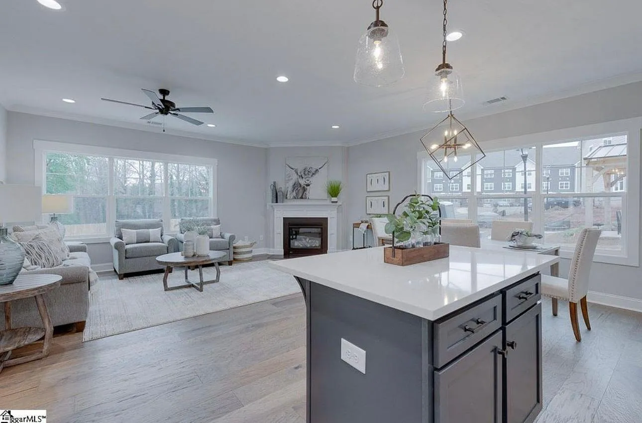 134 Lilia Hill Cir — Photo 3