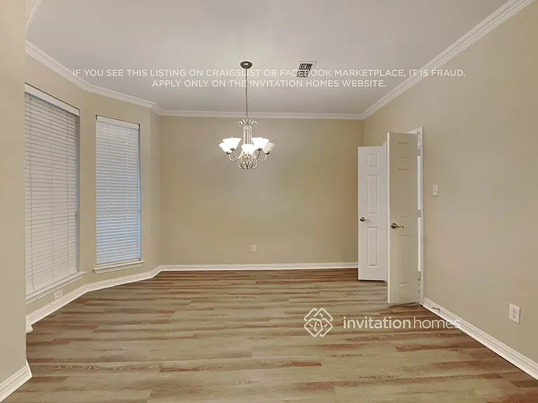 2206 Kingsley Dr — Photo 7