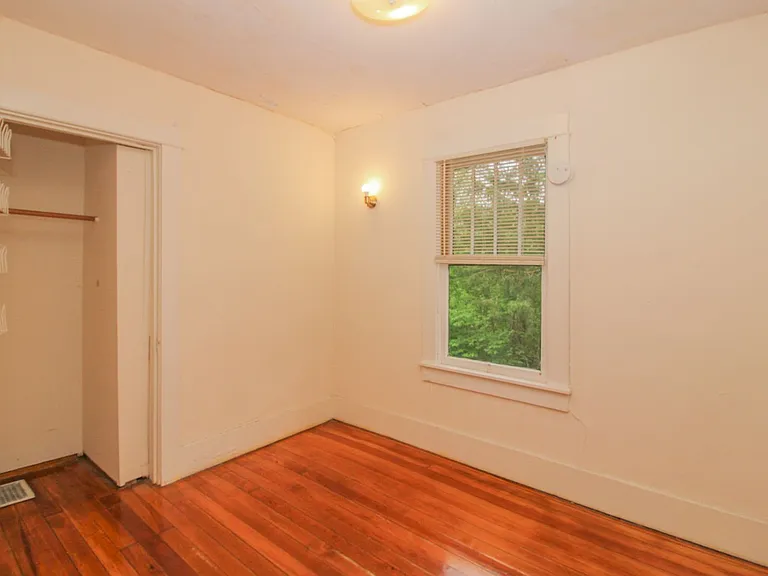1721 Cliff Dr — Photo 9