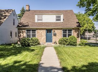 2979 N 79th St, Milwaukee, WI 53222