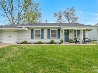 14 Steeplechase Dr, Saint Peters, MO