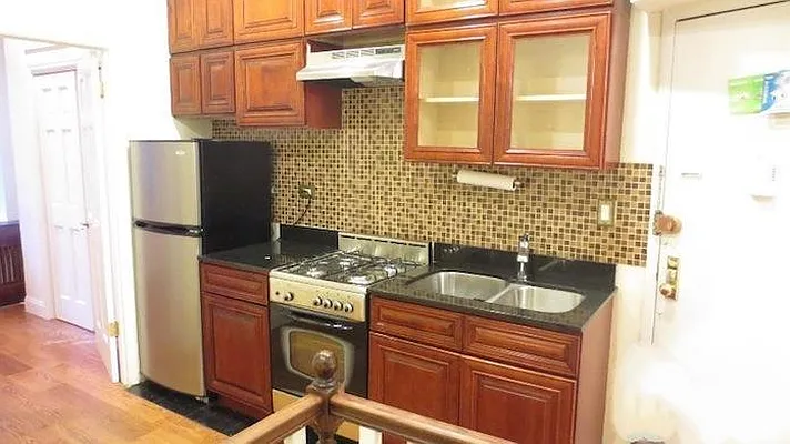 Rented by Living New York | media 4