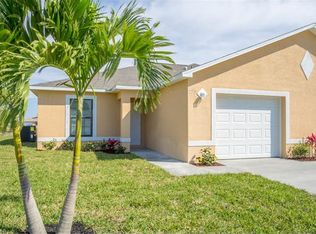 519/521 SE 4th Ter, Cape Coral, FL 33990