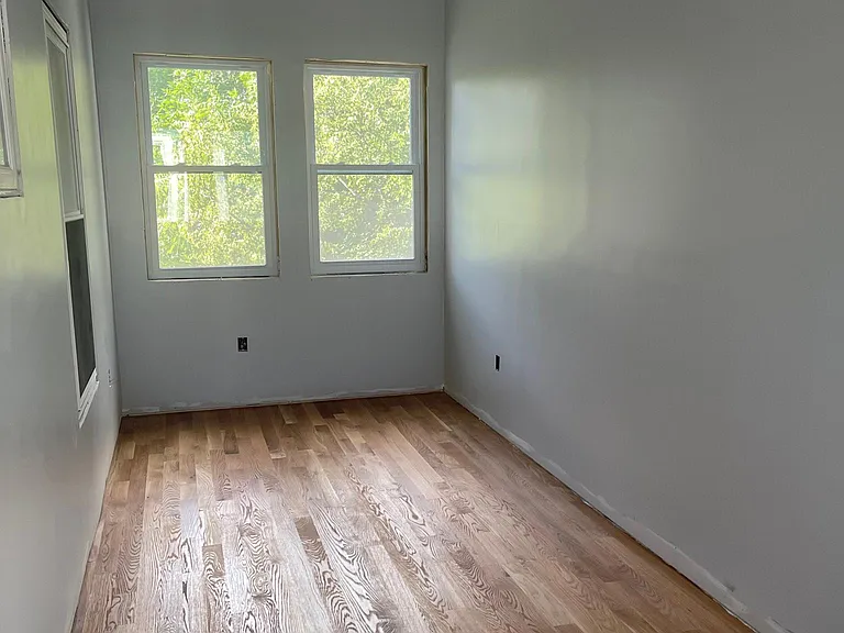 270 Western Ave — Photo 7