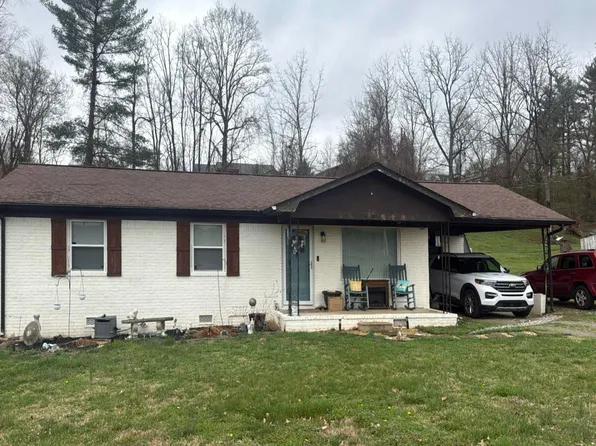 39 Quarry St, Sparta, TN 38583