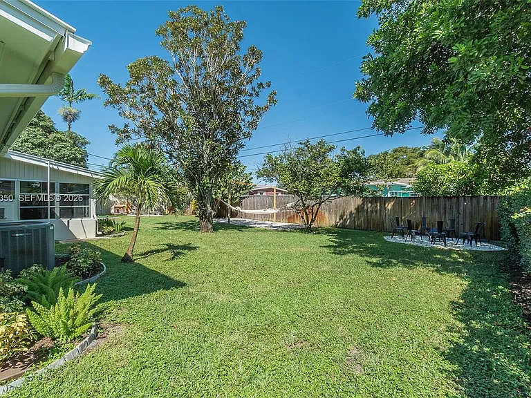 712 Tradewind Dr — Photo 47