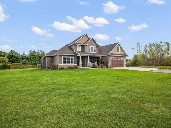 10324 Rogers Rd, Freeland, MI 48623