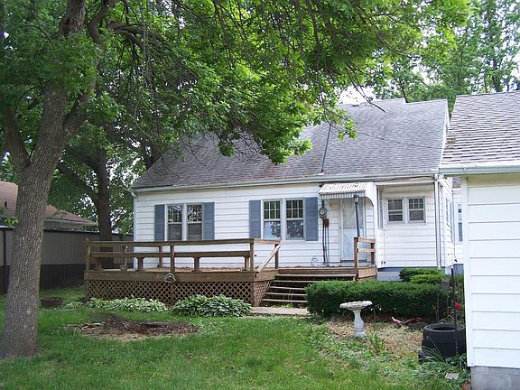 2nd image of 438 N Euclid Ave