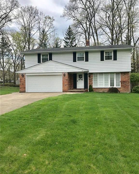 1st image of 4569 Oakridge Dr