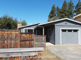 1722 Avalon Pl, Hood River, OR 97031