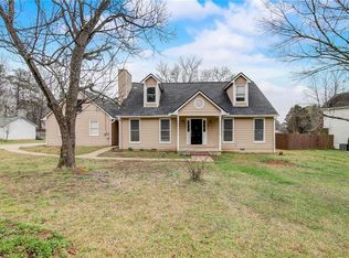 46 Boulder Dr, Carrollton, GA 30117