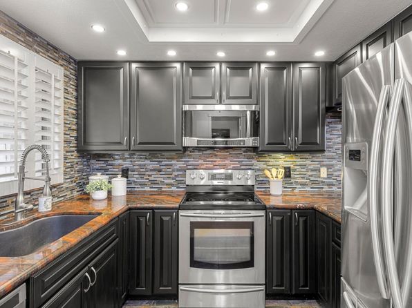 260 W Dunne Ave APT 4, Morgan Hill, CA 95037