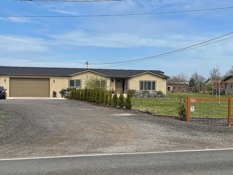 2nd image of 3197 Corey Rd