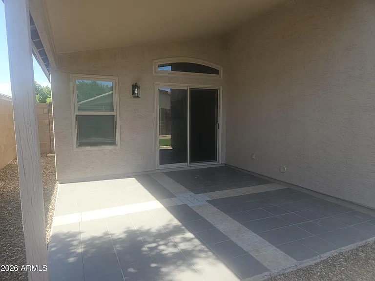 846 W Page Ave — Photo 11
