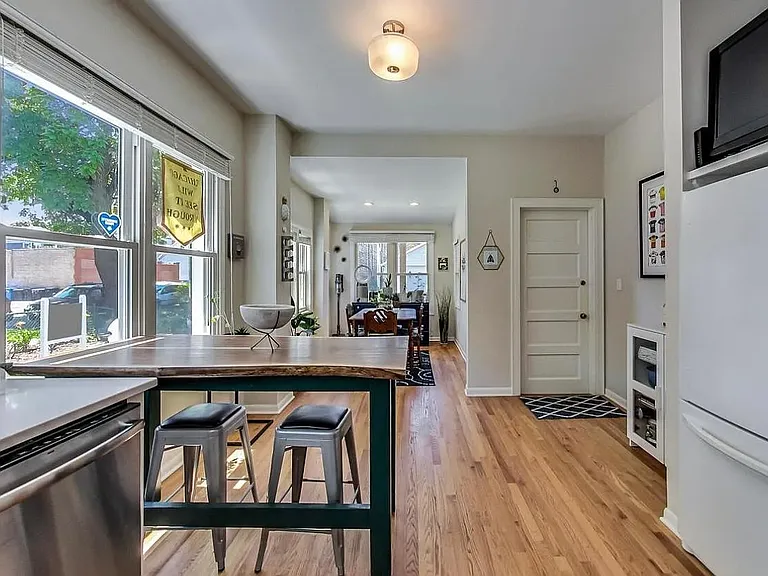 2502 N Francisco Ave #1 — Photo 7