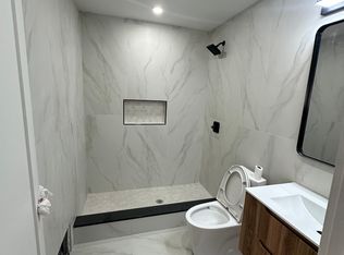 35 Four Corners Rd #2B, Staten Island, NY 10304