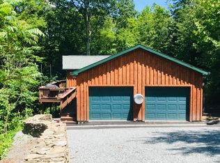 20 Eastwoods Rd, Tunkhannock, PA 18657