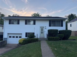 711 E Montgomery St, Marietta, OH 45750