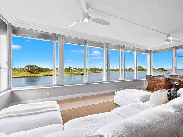 9200 W Bay Harbor Dr APT 3B, Bay Harbor Islands, FL 33154