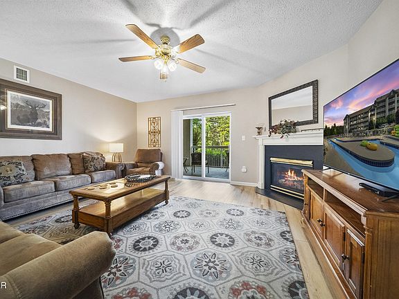4th image of 205 Ogle Dr #614