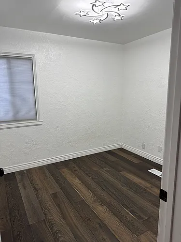 406 S Navajo St Photo 1