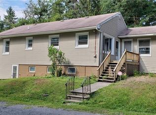 6780 W Benedict Rd, East Syracuse, NY 13057