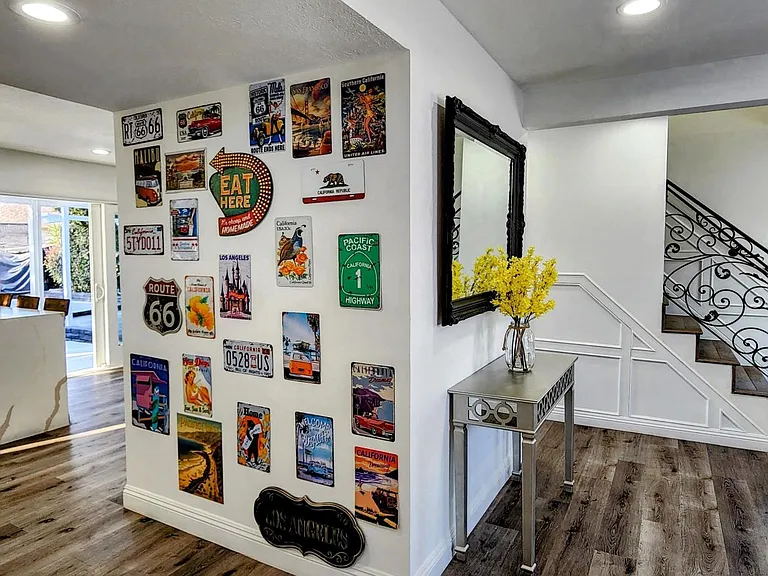 2548 E Wilson Ave — Photo 21