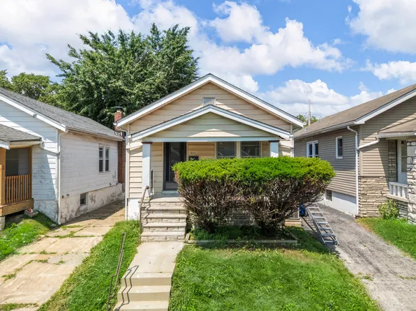3841 Neosho St, Saint Louis, MO 63116