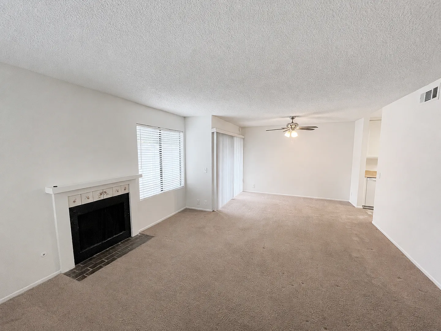 Ralston Village Townhome- Great Amenities! — Photo 4