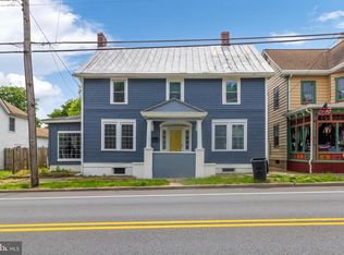 28 Hanover St, Pemberton, NJ 08068