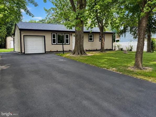 4098 W Adams Cir, Hammonton, NJ 08037
