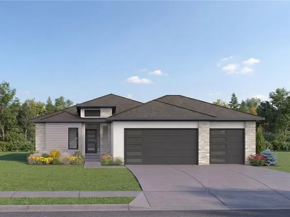 18508 Pawnee Ln, Overland Park, KS 66085